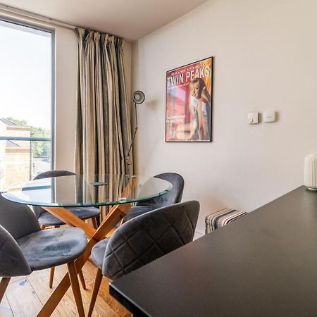 Bright & Spacious Battersea Flat Λονδίνο Εξωτερικό φωτογραφία