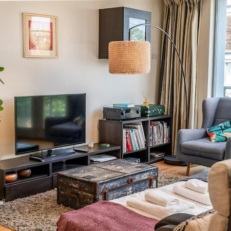 Bright & Spacious Battersea Flat Λονδίνο Εξωτερικό φωτογραφία